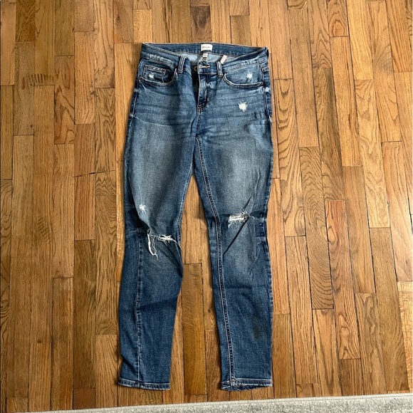 Sneak Peek Women’s Distressed Jeans - Picture 1 of 4